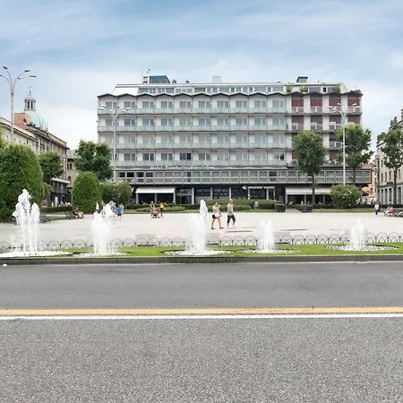 Petrarca Lägenhet Como