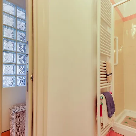 Petrarca Apartment Como