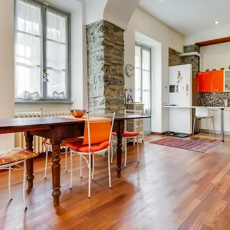 Petrarca Apartment Como